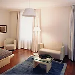Szálloda Greif, A Member Of Design 4*