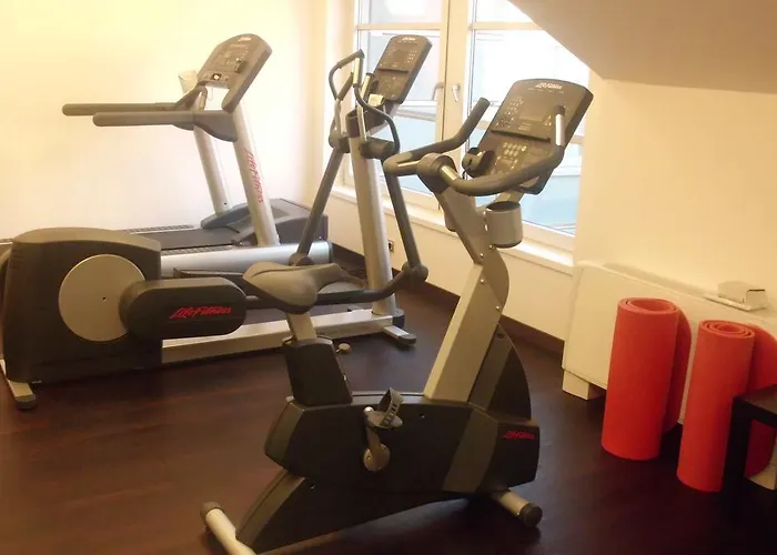 Greif, A Member Of Design 4*